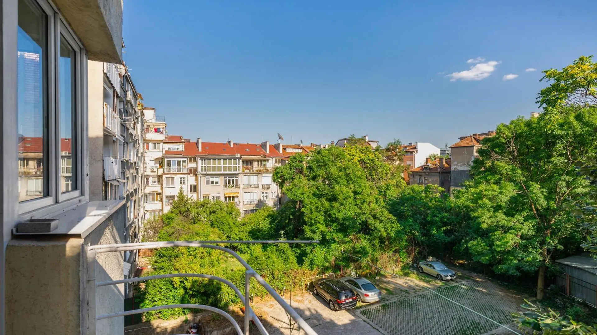 Apartment 1Bd Modern Comfort In The Heart Of Sofia By Flat Mаnager